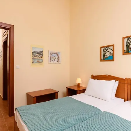 Lägenhet Zoe's Sea View *