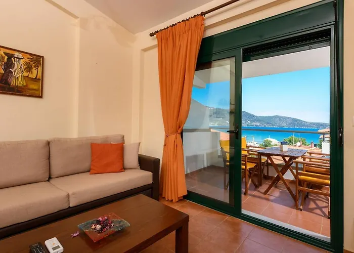 Апартаменты Zoe's Sea View *