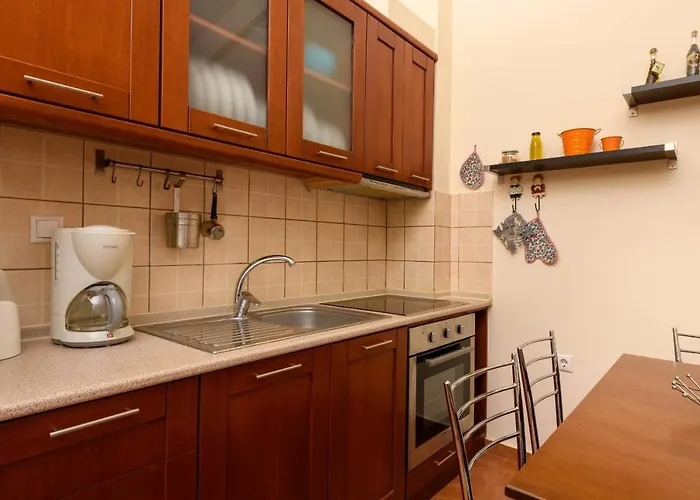 Zoe's Sea View Апартаменты *